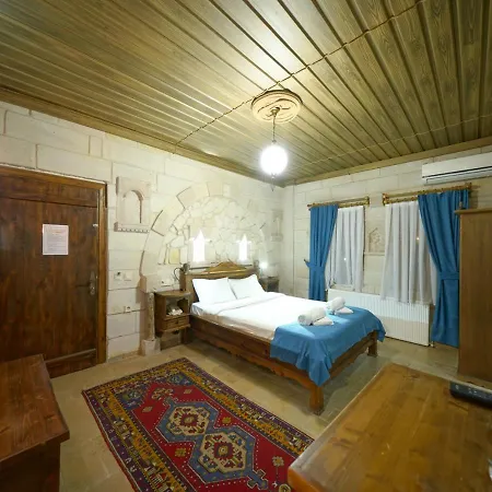 Shoestring Stone House Otel