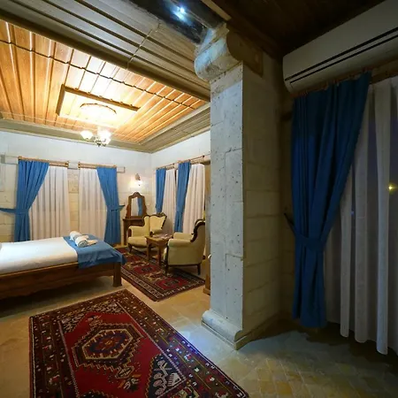 Otel Shoestring Stone House 3*