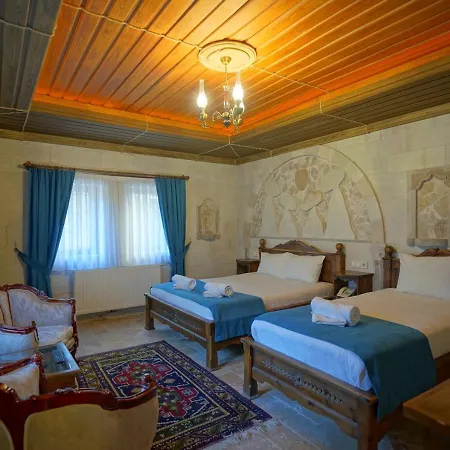 Shoestring Stone House Otel 3*