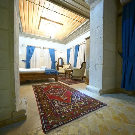 Otel Shoestring Stone House