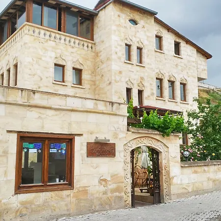 Otel Shoestring Stone House