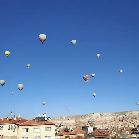 Shoestring Stone House Otel