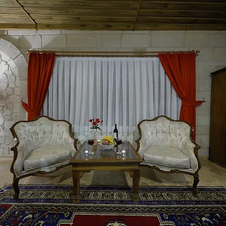 Hotel Shoestring Stone House 3*