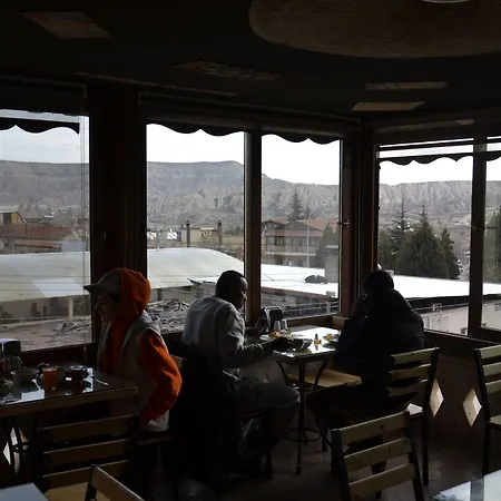 Otel Shoestring Stone House