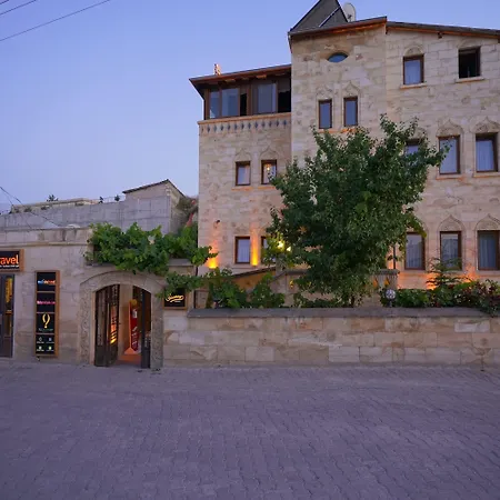 Hotel Shoestring Stone House 3*