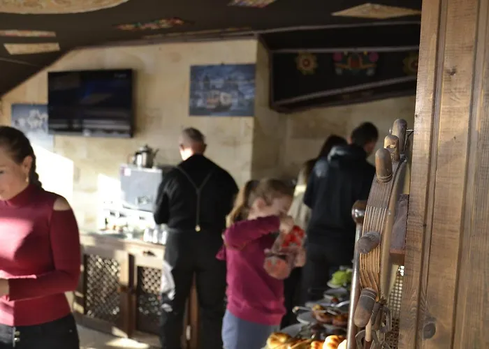 Otel Shoestring Stone House 3*