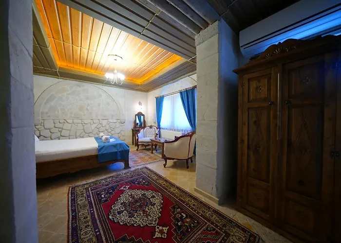 Otel Shoestring Stone House 3*